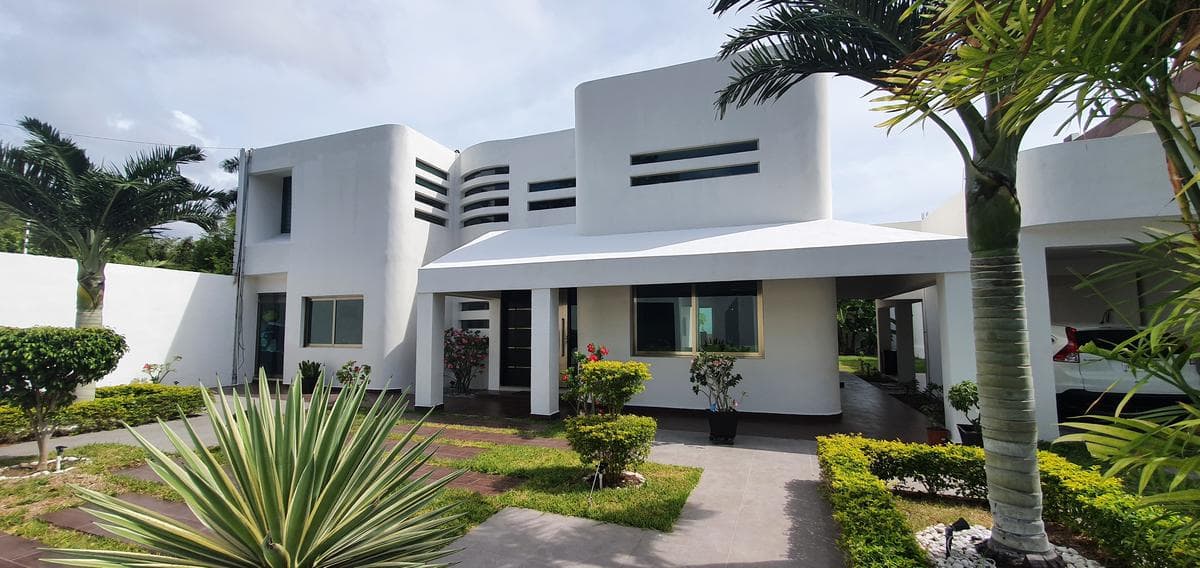 Casa en Venta en Chetumal - CASA EN RESIDENCIAL FLAMBOYANES — Residencial Flamboyanes, Chetumal